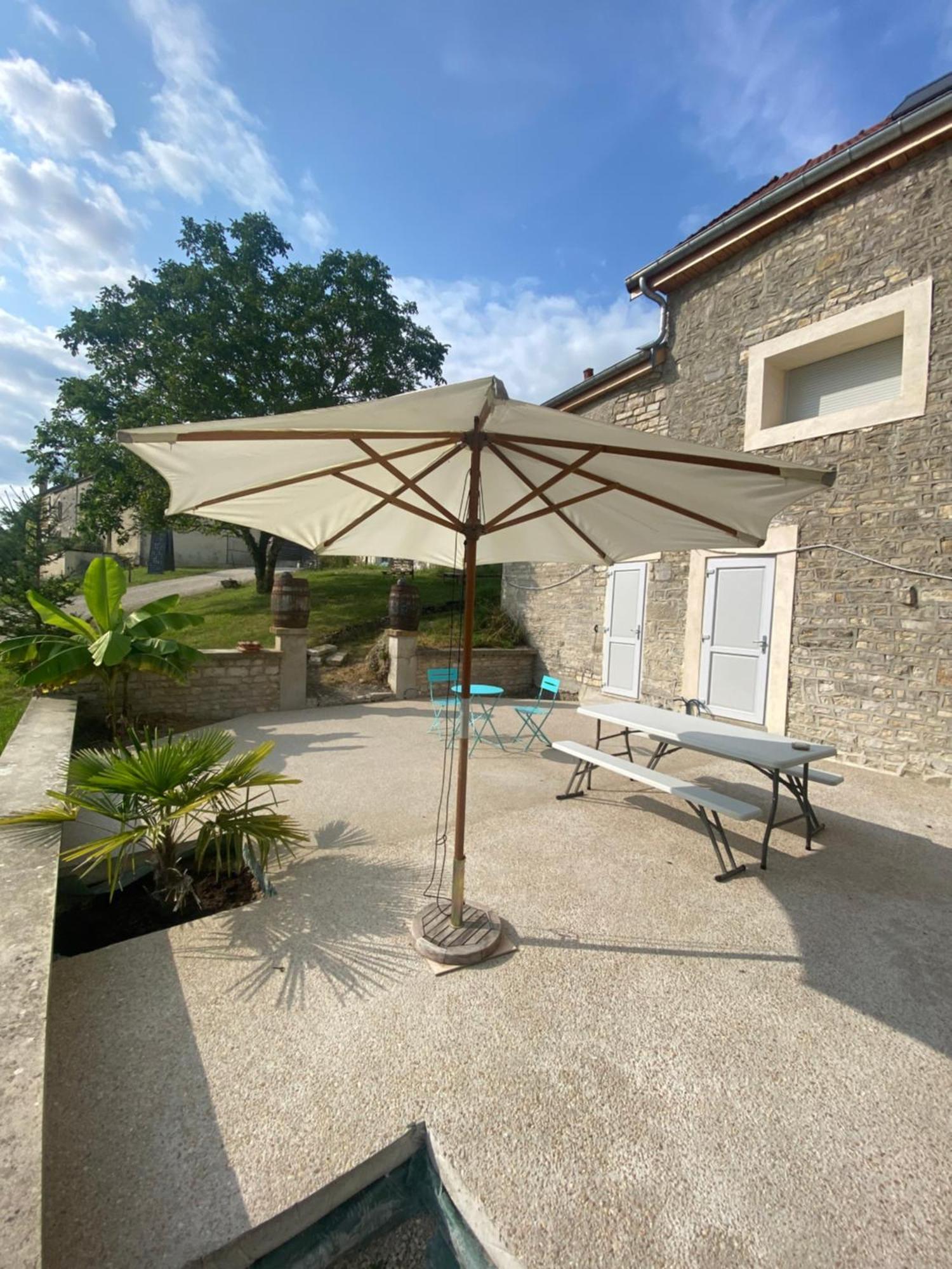 Studio Chez Mongery Landreville Exteriér fotografie